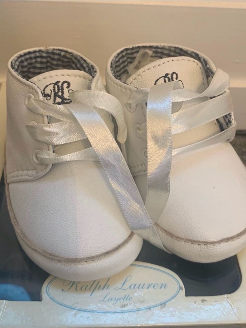 Ralph Lauren White Satin Ribbon Lace Baby Crib Shoes